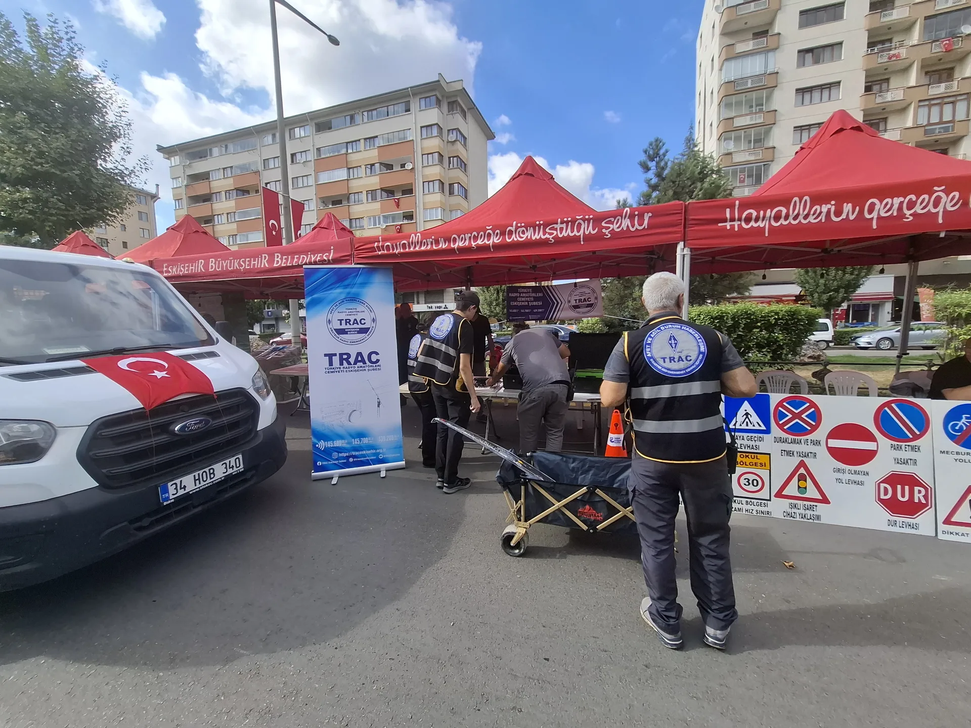 Arabasız  Pazar ve Trac Eskişehir